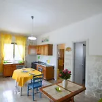 Teresa Con Accesso Diretto Di Villa *