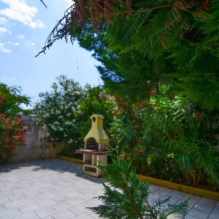 Villa Teresa Con Accesso Diretto Di *